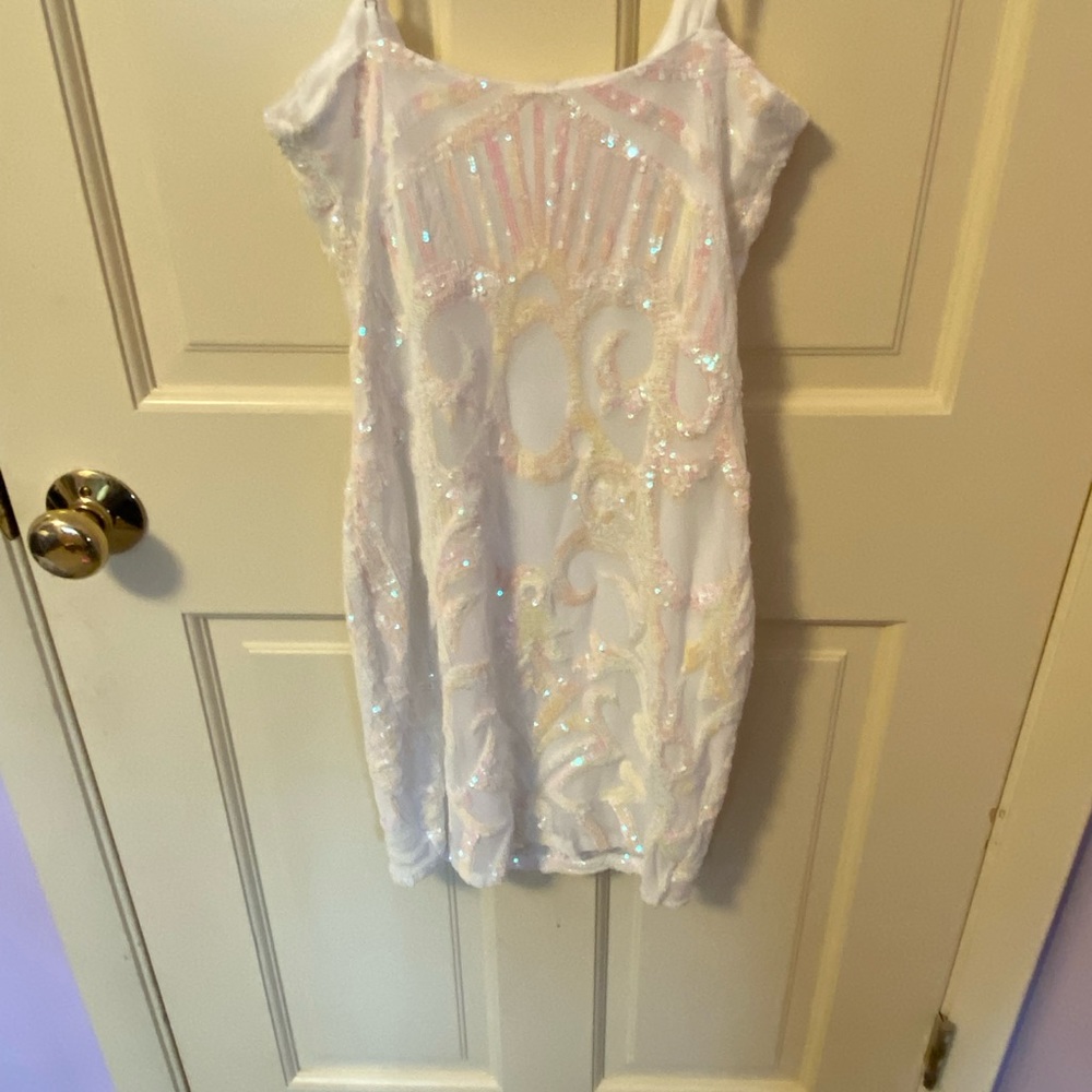Beautiful white sparkle dress great for new years or party